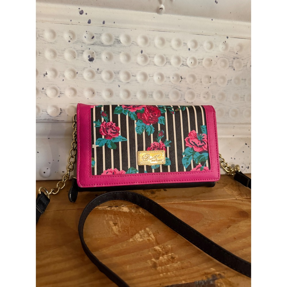 Luv Betsey Betsey Johnson Floral Stripe Wallet on a String Crossbody Bag Pink